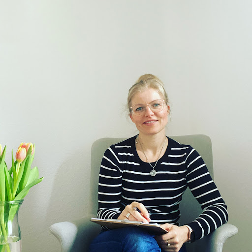 Annett Steinke