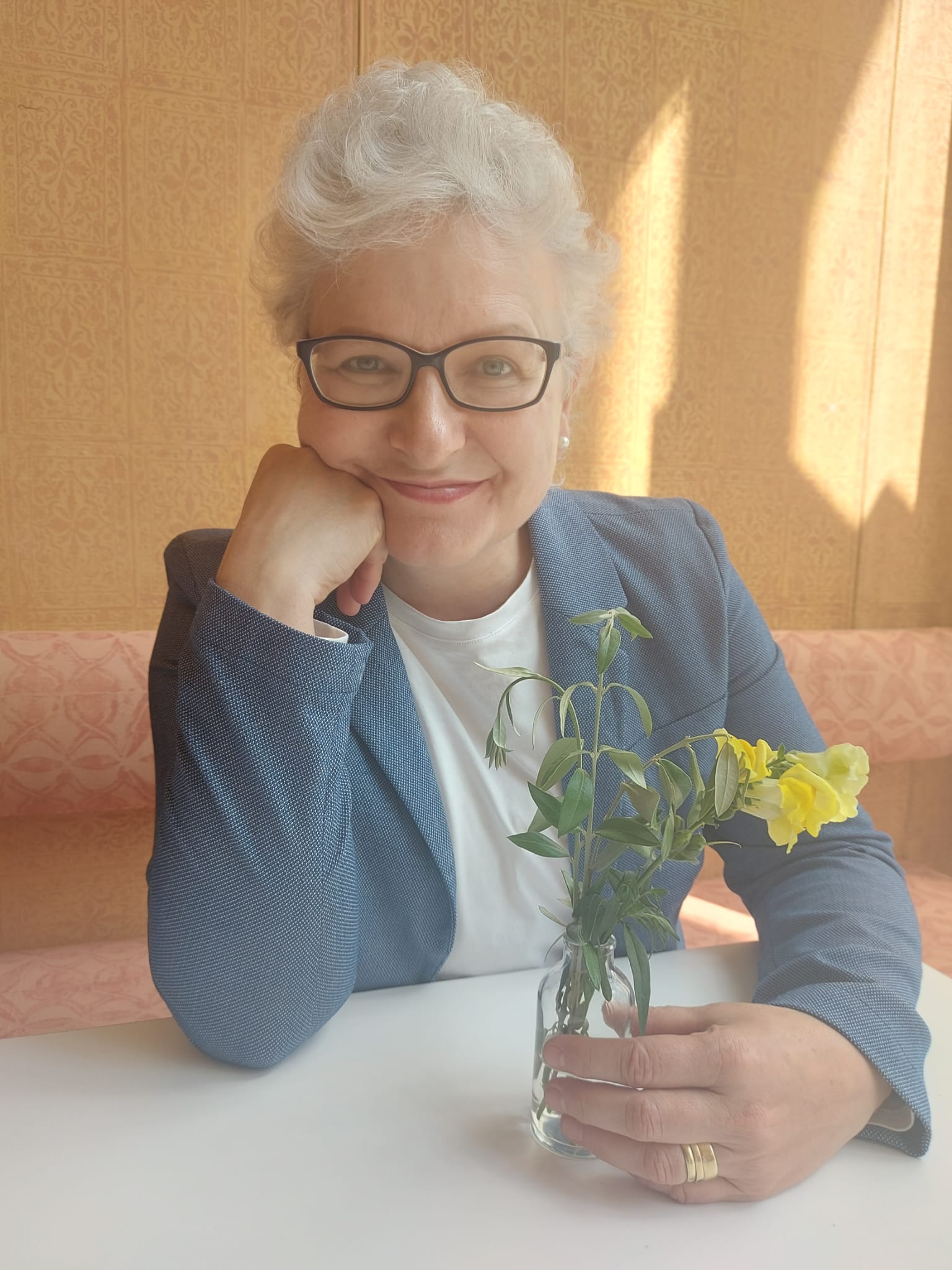 Dr. Annette Fusenig